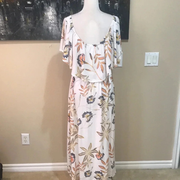 Roxy Floral White/Gold/Blue Flowy On/Off Shoulder Maxi Dress Poncho Style Top-10 - Picture 2 of 11